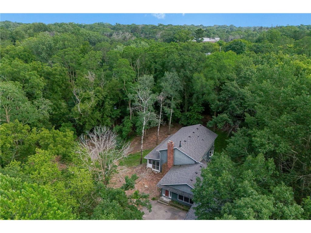 15432 Highwood Drive Minnetonka MN 55345 7027429 image2