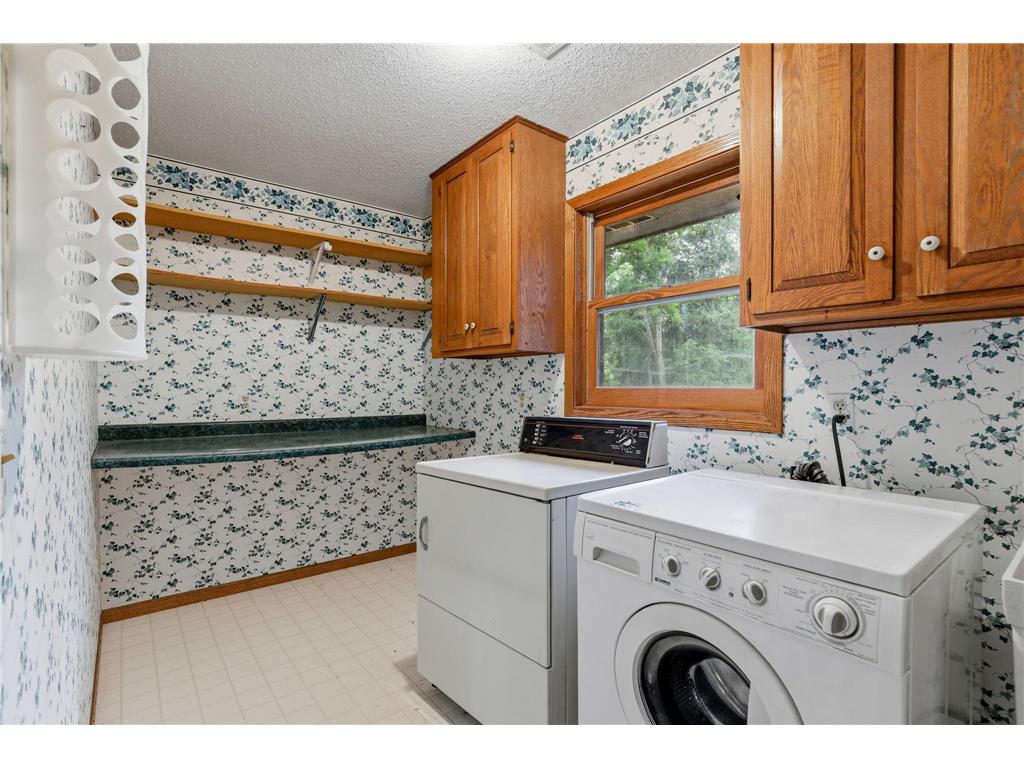 15432 Highwood Drive Minnetonka MN 55345 7027429 image24
