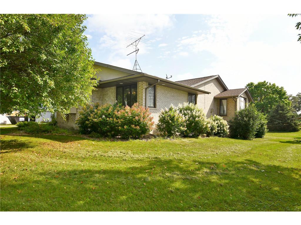 15435 Bagley Avenue Faribault MN 55021 6415927 image1