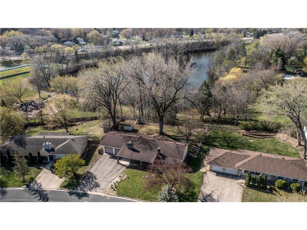 1544 Circle Lane Burnsville MN 55337 6526213 image1