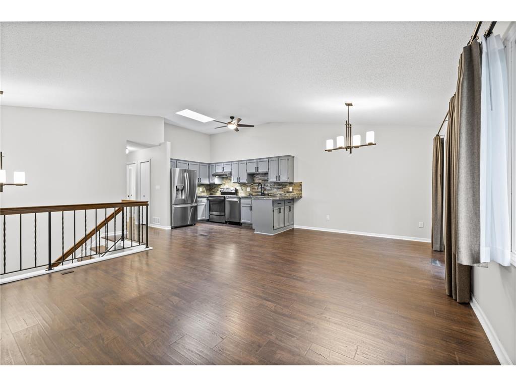 1544 Clemson Drive #B Eagan MN 55122 7090743 image11