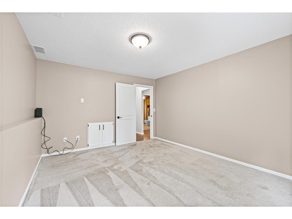 1544 Clemson Drive #B Eagan MN 55122 7090743 image27