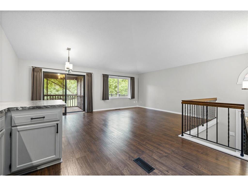 1544 Clemson Drive #B Eagan MN 55122 7090743 image7