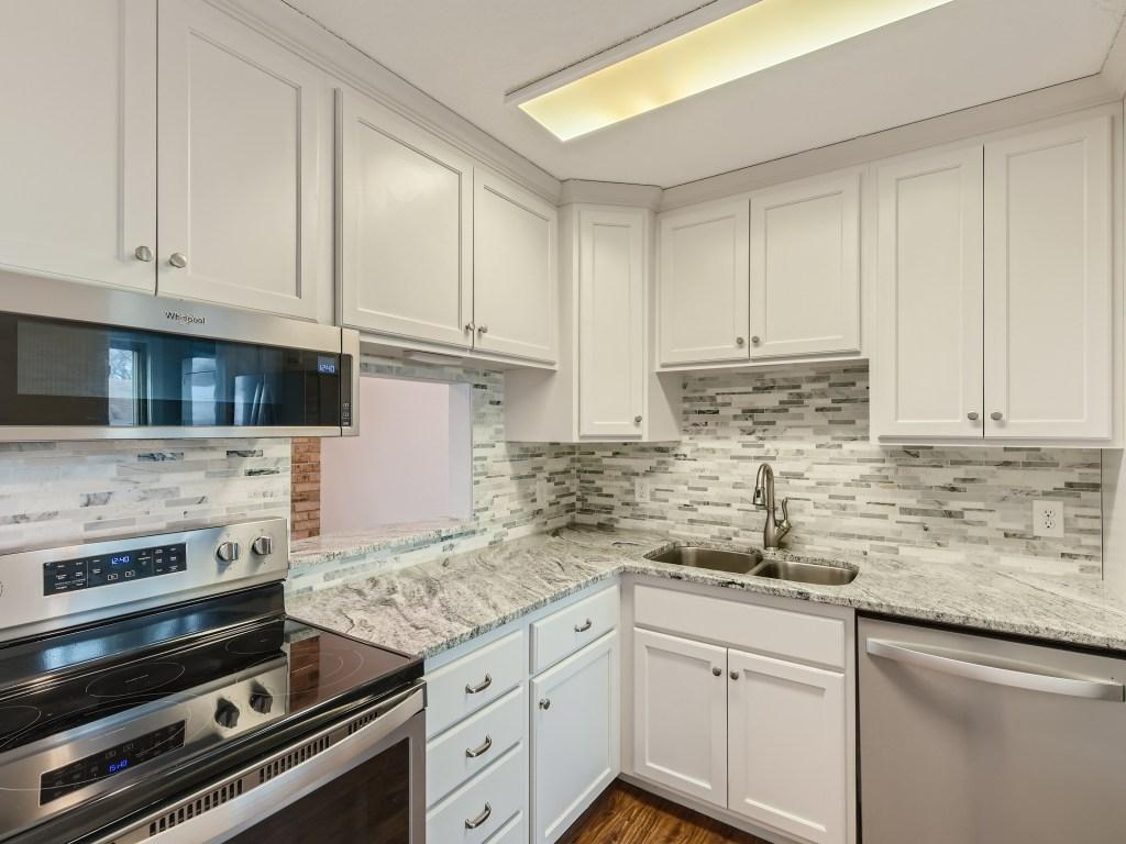 1544 Millpond Court Chaska MN 55318 6335583 image1