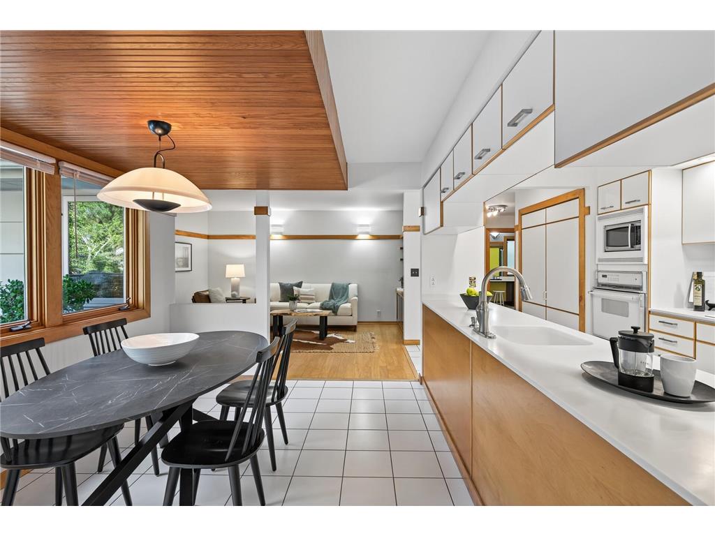 1544 Mississippi River Boulevard S Saint Paul MN 55116 - Mississippi 7019894 image11