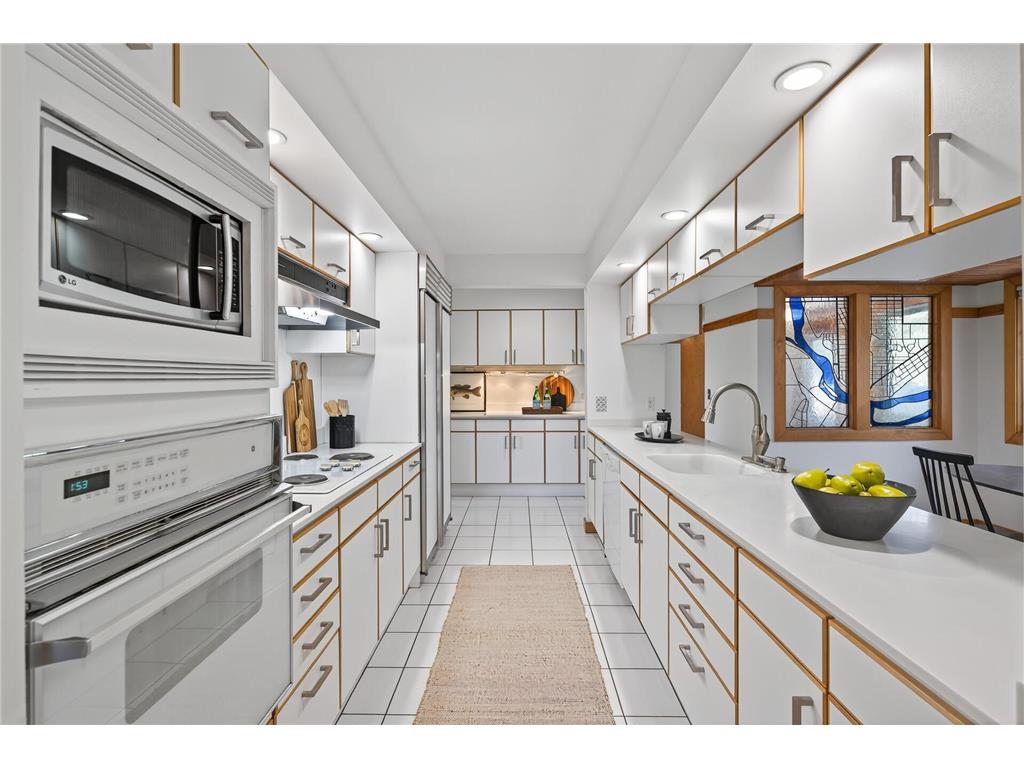 1544 Mississippi River Boulevard S Saint Paul MN 55116 - Mississippi 7019894 image13