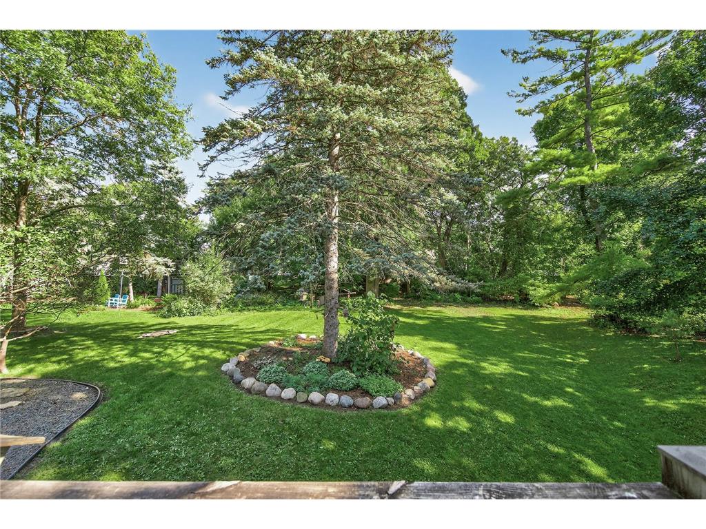 1544 Mississippi River Boulevard S Saint Paul MN 55116 - Mississippi 7019894 image36