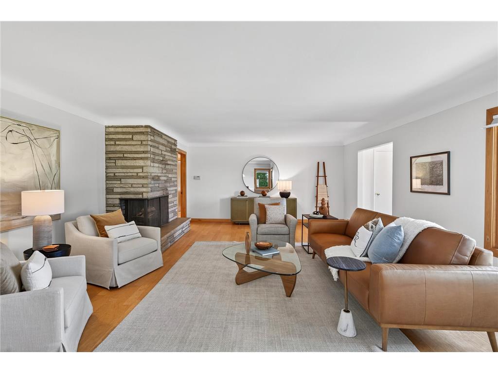 1544 Mississippi River Boulevard S Saint Paul MN 55116 - Mississippi 7019894 image7