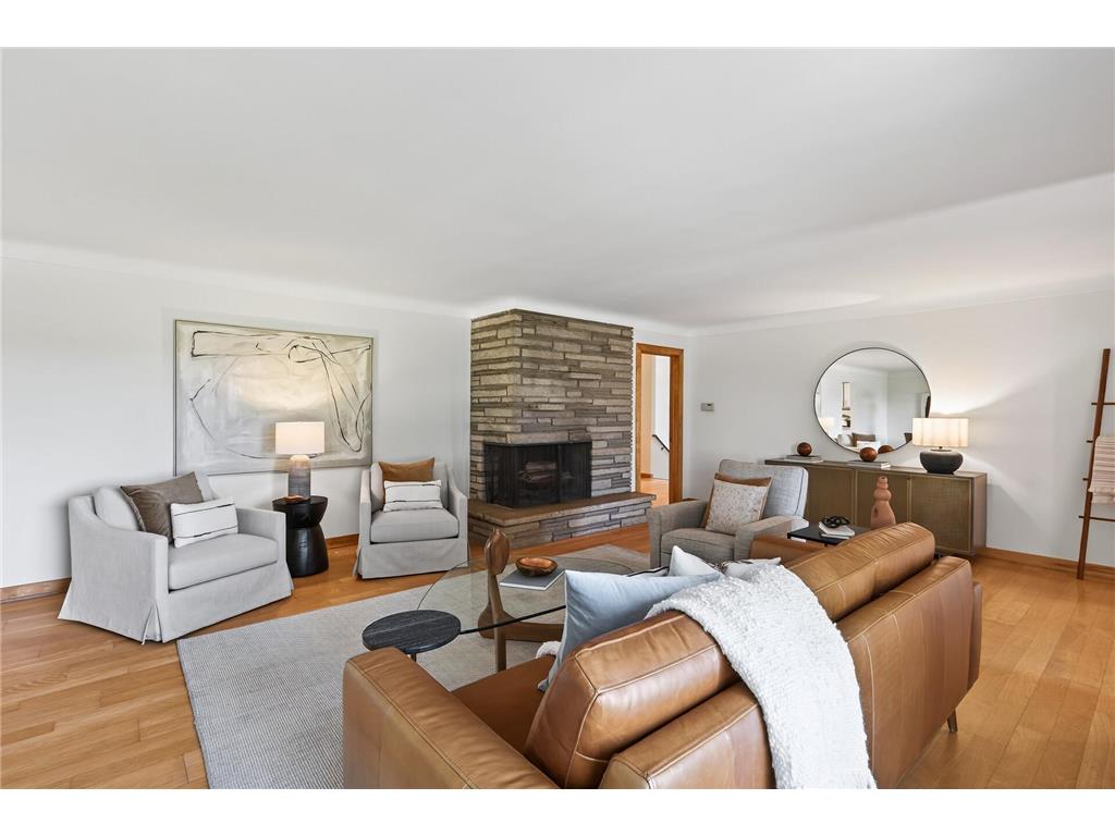 1544 Mississippi River Boulevard S Saint Paul MN 55116 - Mississippi 7019894 image8