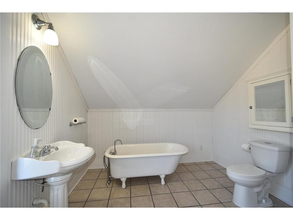 1545 Highway 60 Boulevard Kenyon Twp MN 55946 7058538 image43
