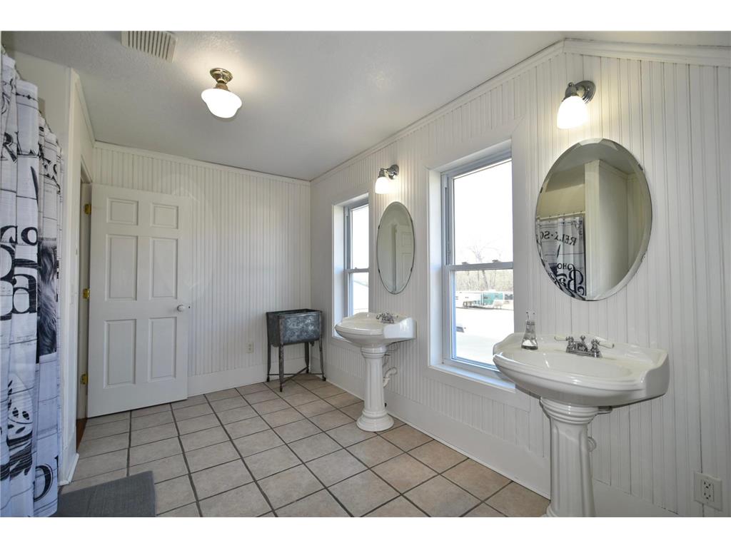 1545 Highway 60 Boulevard Kenyon Twp MN 55946 7058538 image44