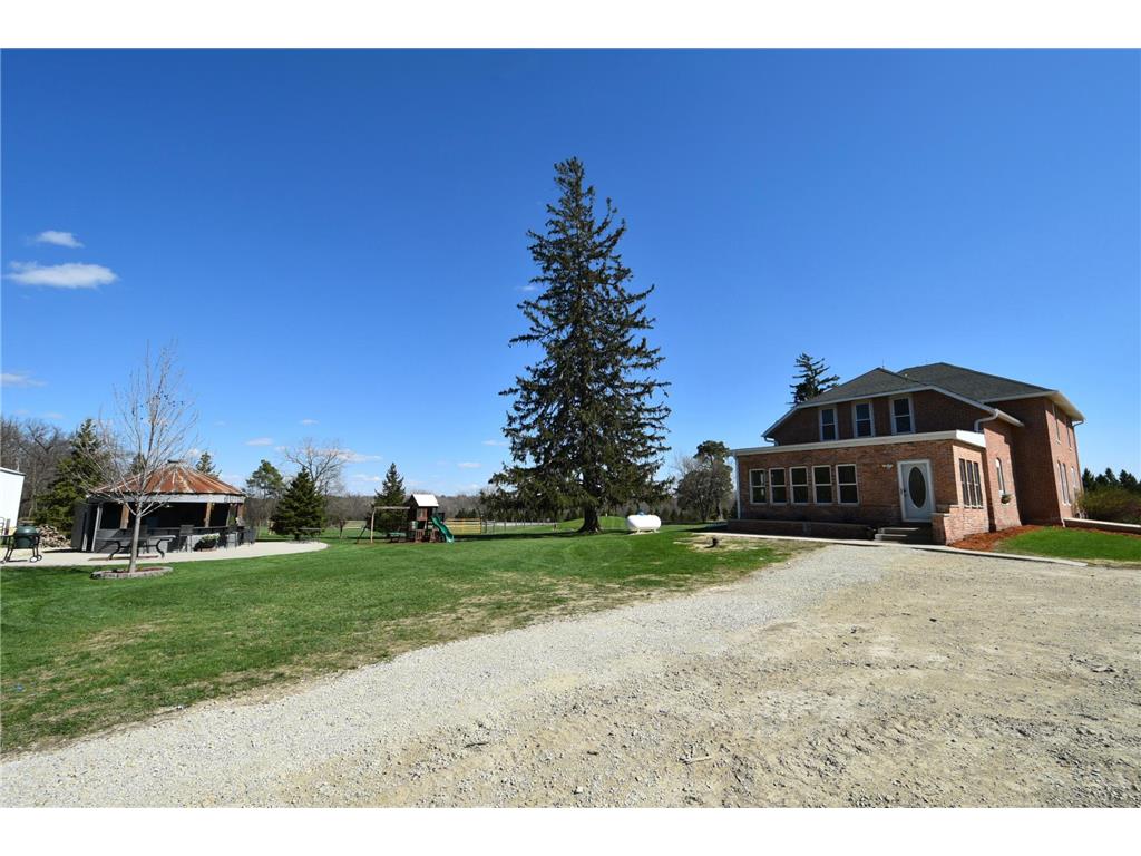 1545 Highway 60 Boulevard Kenyon Twp MN 55946 7058538 image71