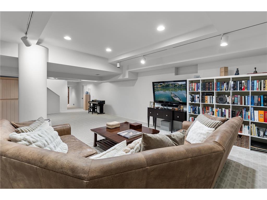 1545 Hunter Drive Medina MN 55391 6654729 image43