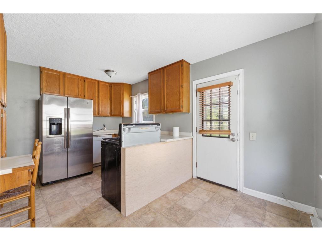 1545 Laurel Avenue Saint Paul MN 55104 6804250 image12