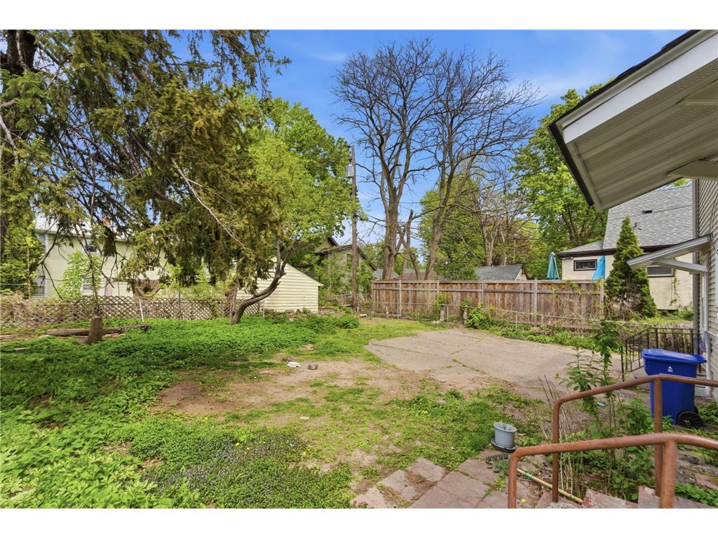 1545 Laurel Avenue Saint Paul MN 55104 6804250 image24