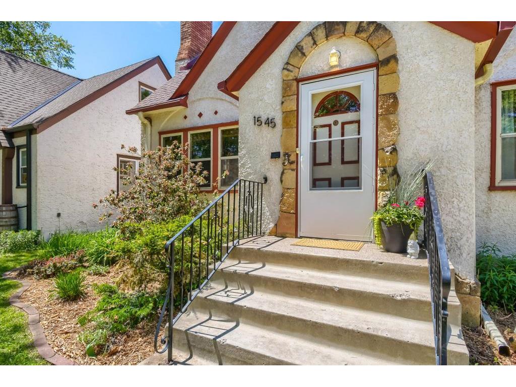 1545 Simpson Street Saint Paul MN 55108 7082436 image3