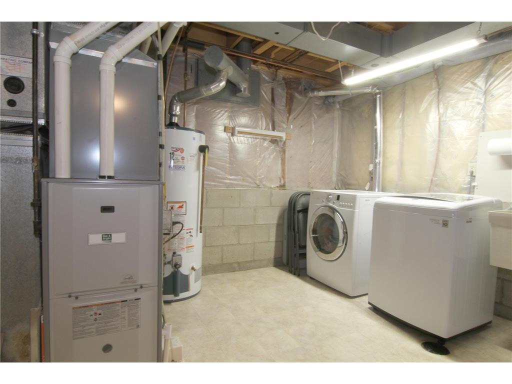 1545 Waterloo Avenue West Saint Paul MN 55118 7093718 image23