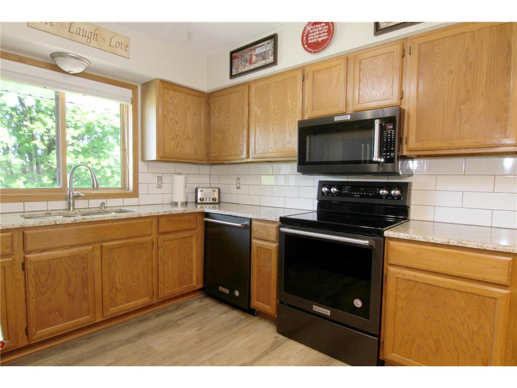 1545 Waterloo Avenue West Saint Paul MN 55118 7093718 image6