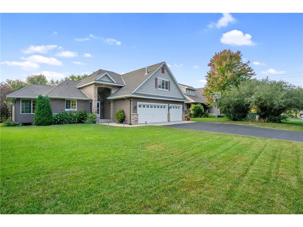 15450 Goodview Avenue N, Hugo, MN 55038 MLS 6263930 Edina Realty