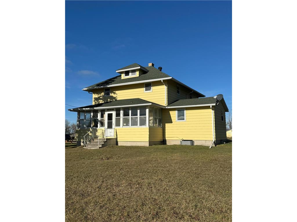 15456 180th Street NE Thief River Falls MN 56701 6630407 image1