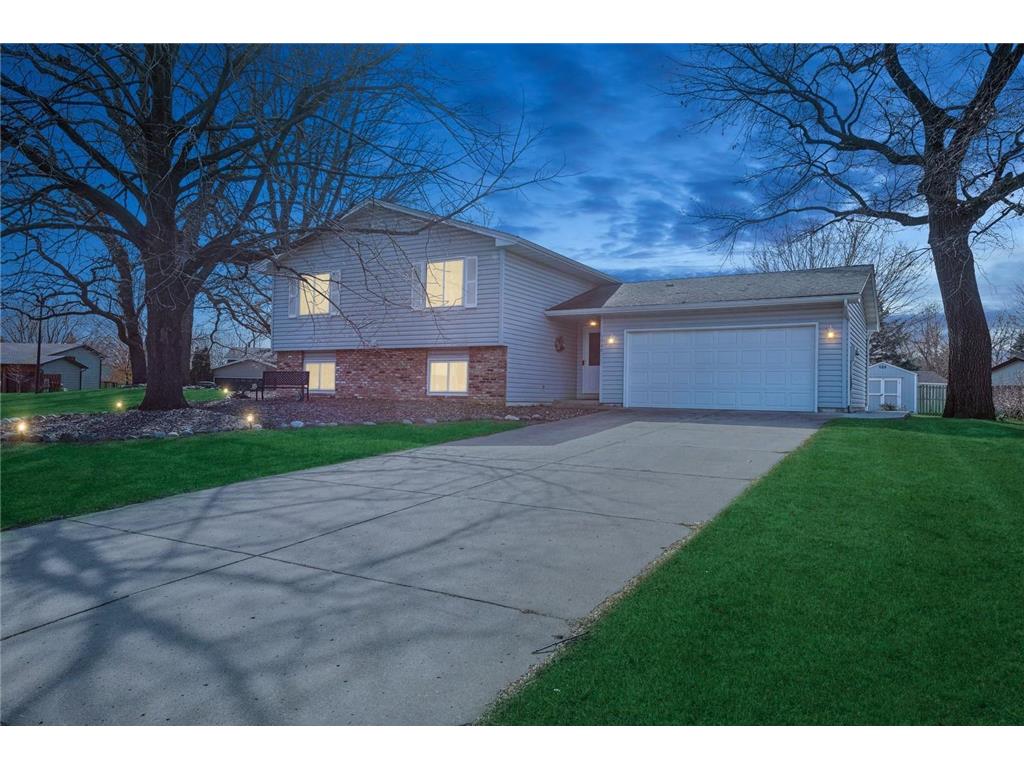 1546 Hillview Road Shoreview MN 55126 6498910 image1