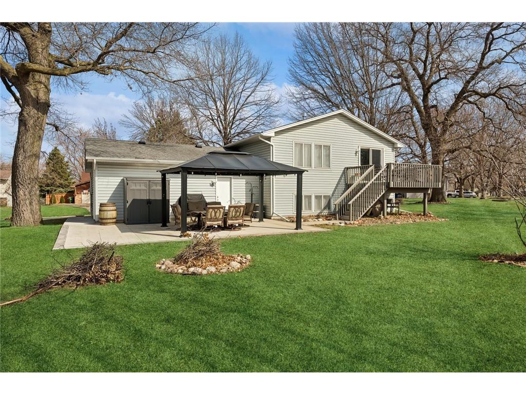 1546 Hillview Road Shoreview MN 55126 6498910 image28