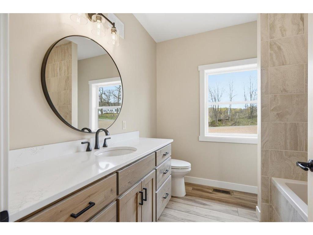 1547 17th Avenue Barron WI 54812 7059444 image28