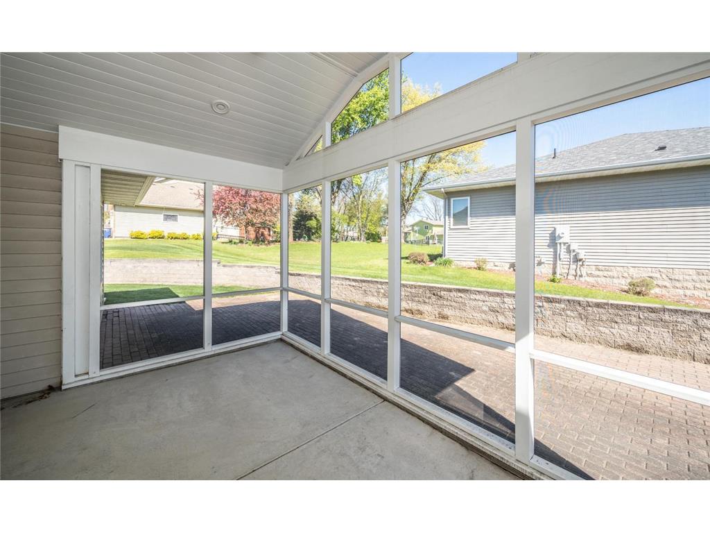 1548 18th Avenue NW Faribault MN 55021 7041202 image30