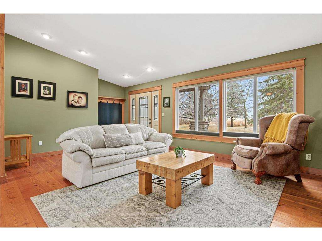 15490 Emery Avenue E Rosemount MN 55068 6807634 image5