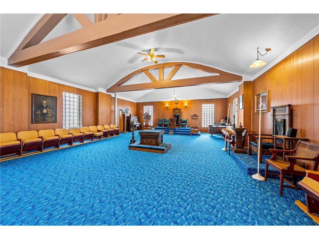 155 W 4th Street Rush City MN 55069 7017720 image12