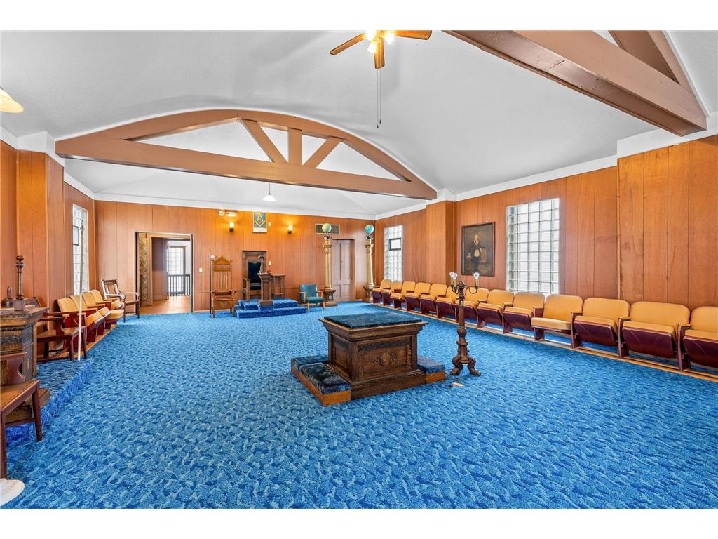 155 W 4th Street Rush City MN 55069 7017720 image13