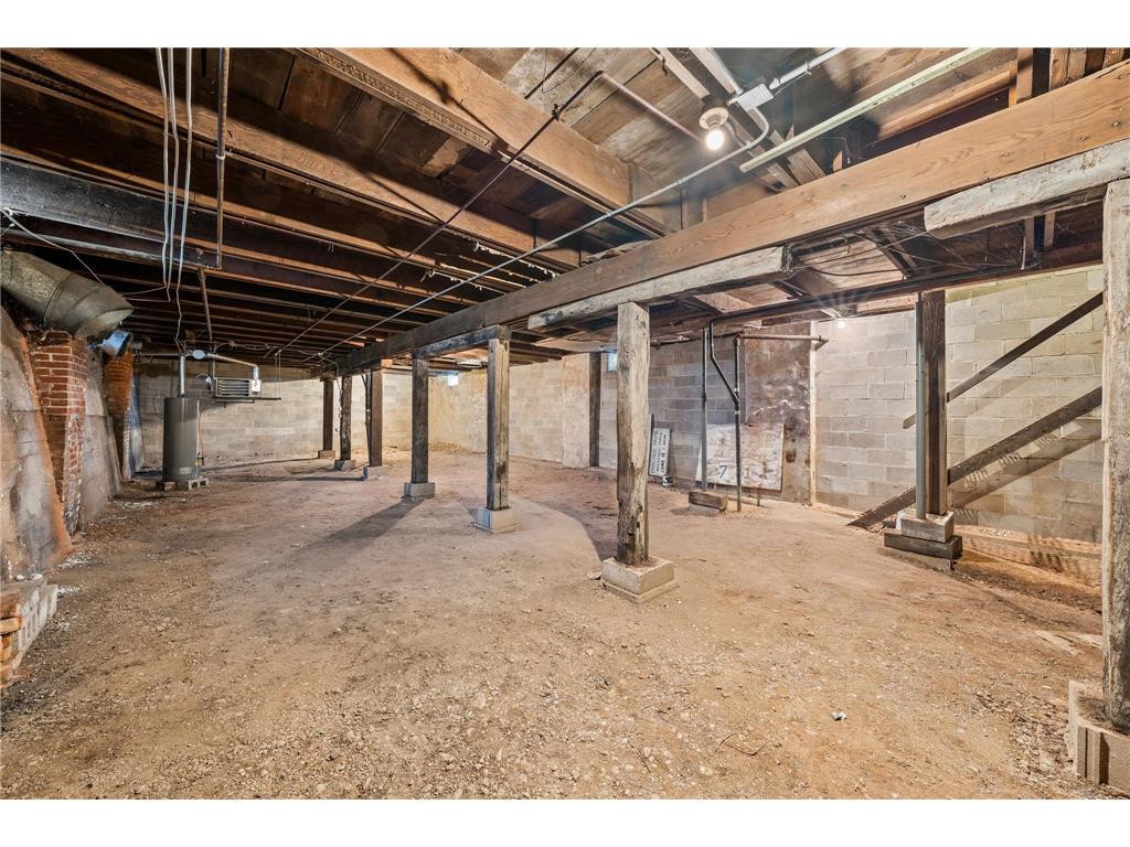 155 W 4th Street Rush City MN 55069 7017720 image14