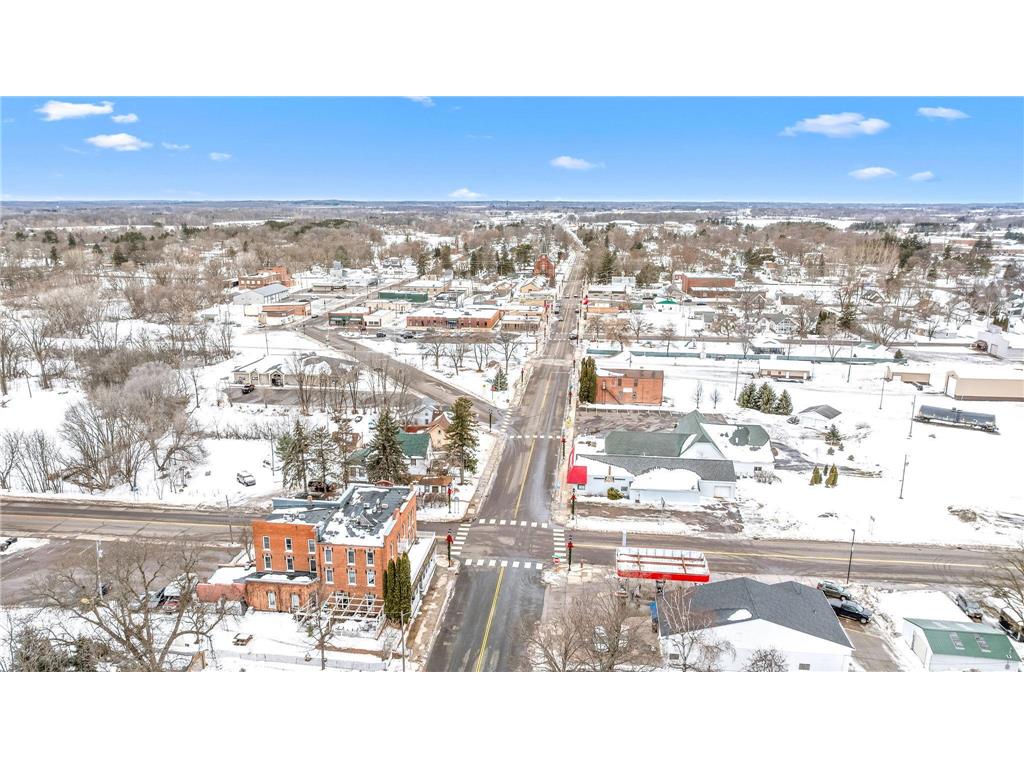 155 W 4th Street Rush City MN 55069 7017720 image16