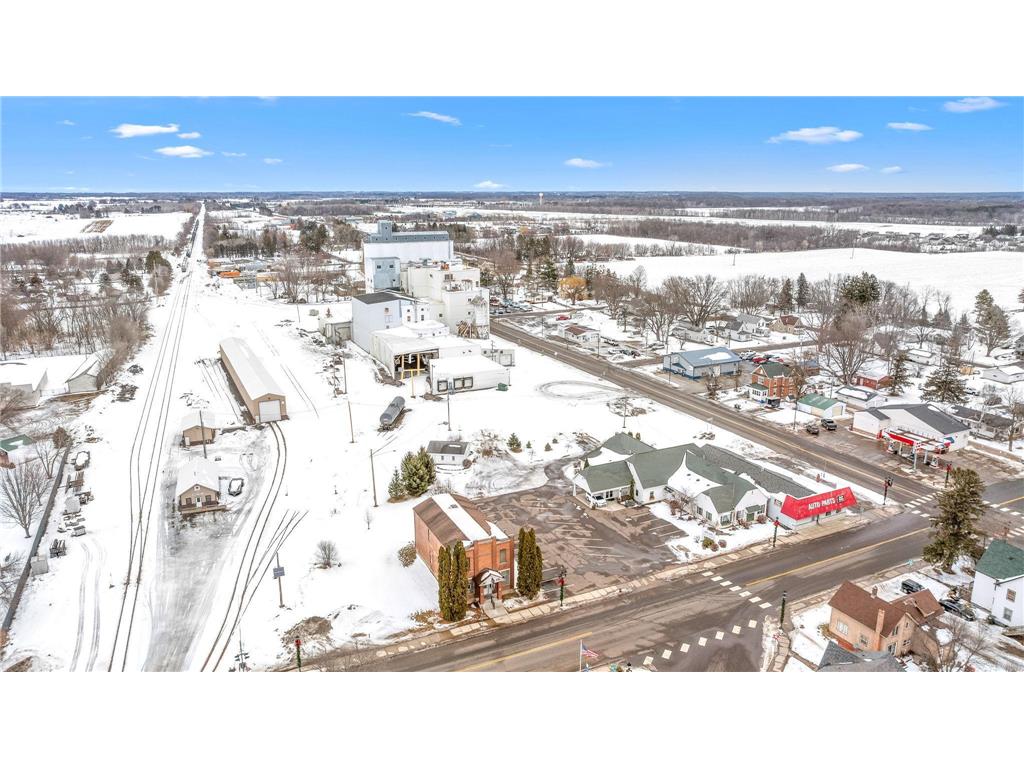155 W 4th Street Rush City MN 55069 7017720 image21