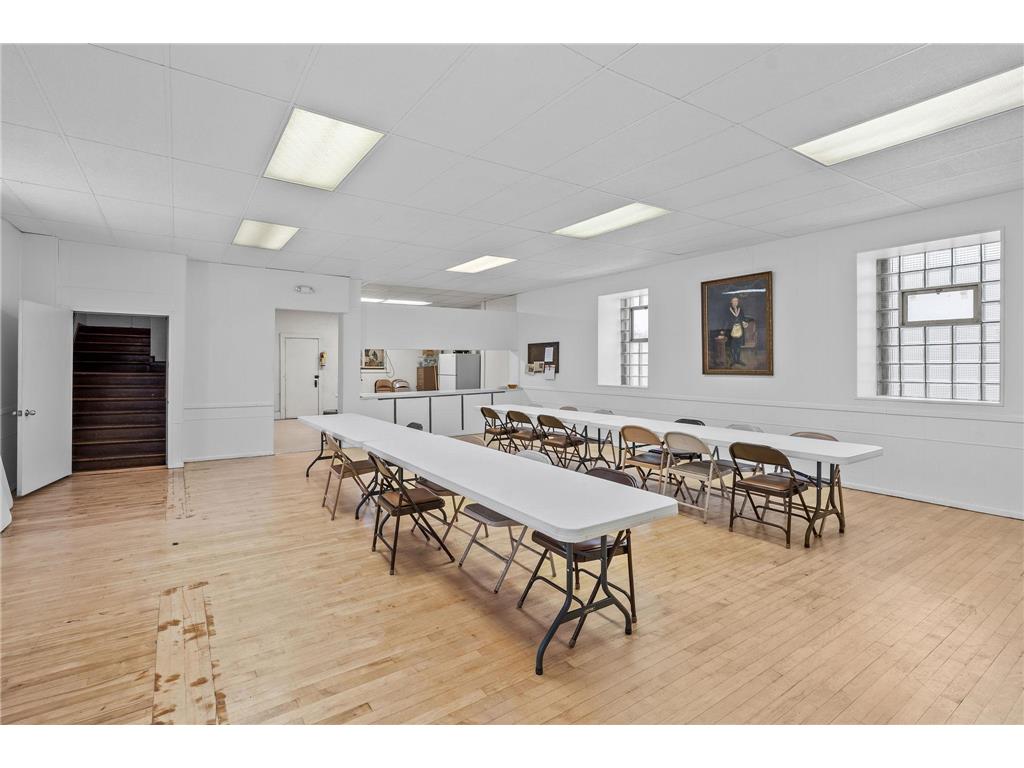 155 W 4th Street Rush City MN 55069 7017720 image9