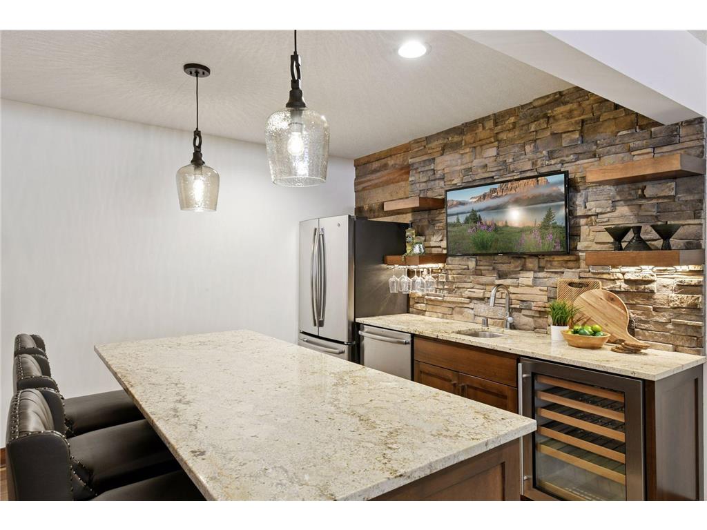 155 Wooddale Avenue Wayzata MN 55391 7064740 image54