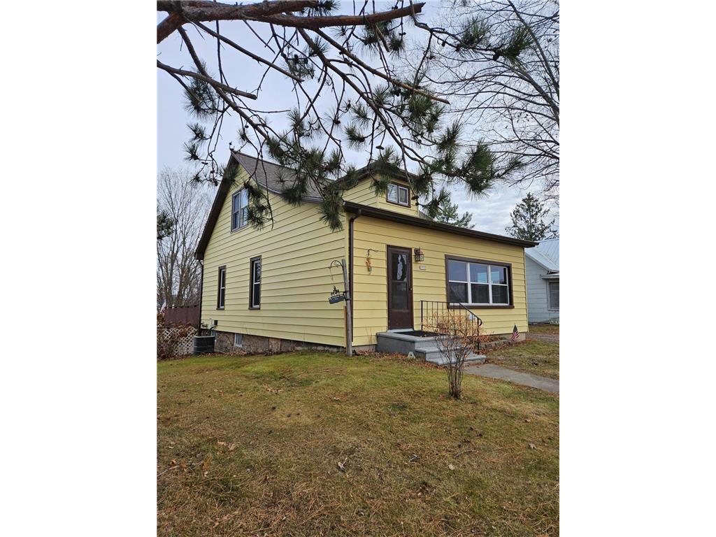 1550 1st Avenue Cumberland WI 54829 6633802 image1