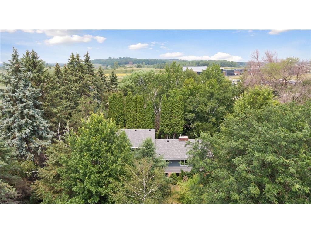 1550 Highway 96 W Arden Hills MN 55112 6393881 image1