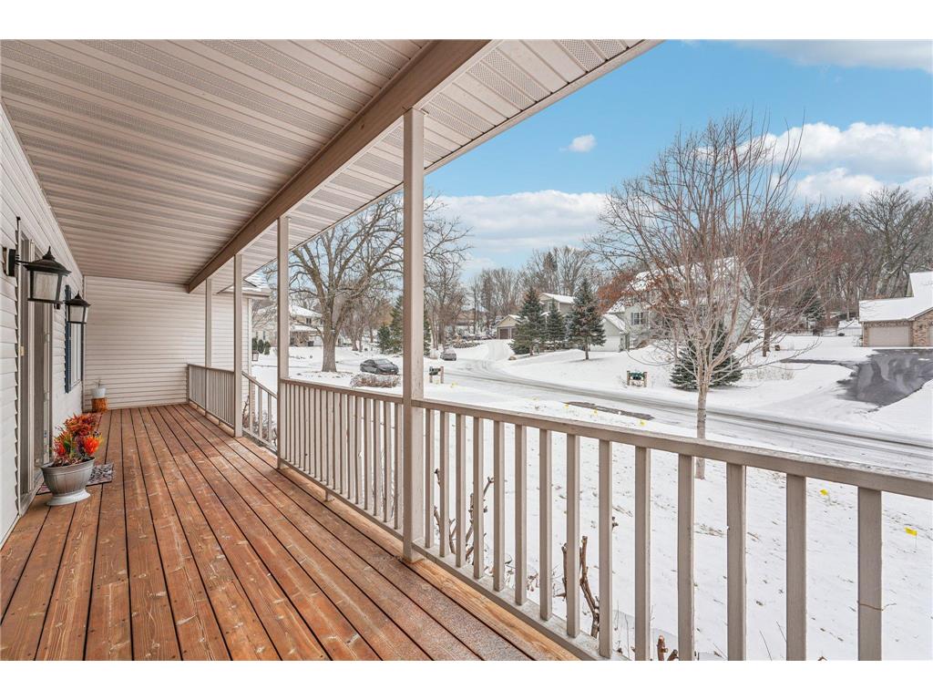 1550 Viewcrest Lane Burnsville MN 55306 6659984 image2