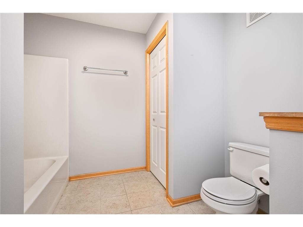 1550 Zarthan Avenue S #506 Saint Louis Park MN 55416 6818792 image18