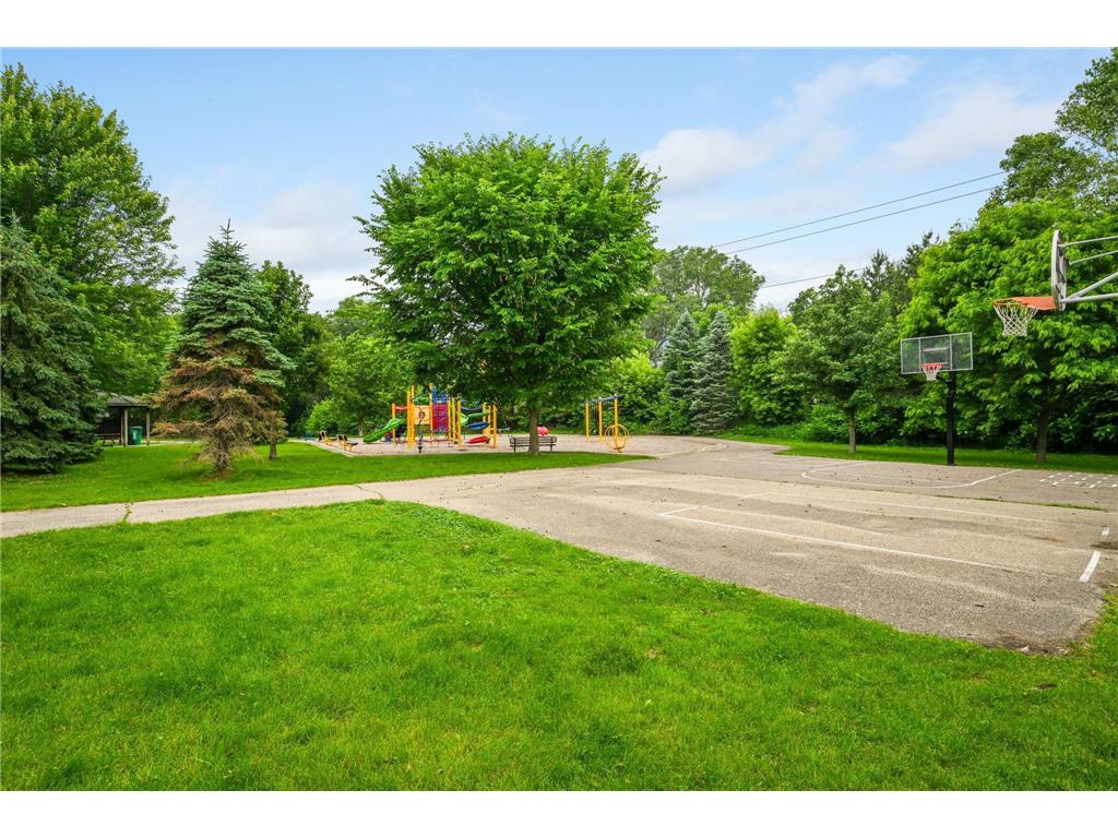 1550 Zarthan Avenue S #506 Saint Louis Park MN 55416 6818792 image25