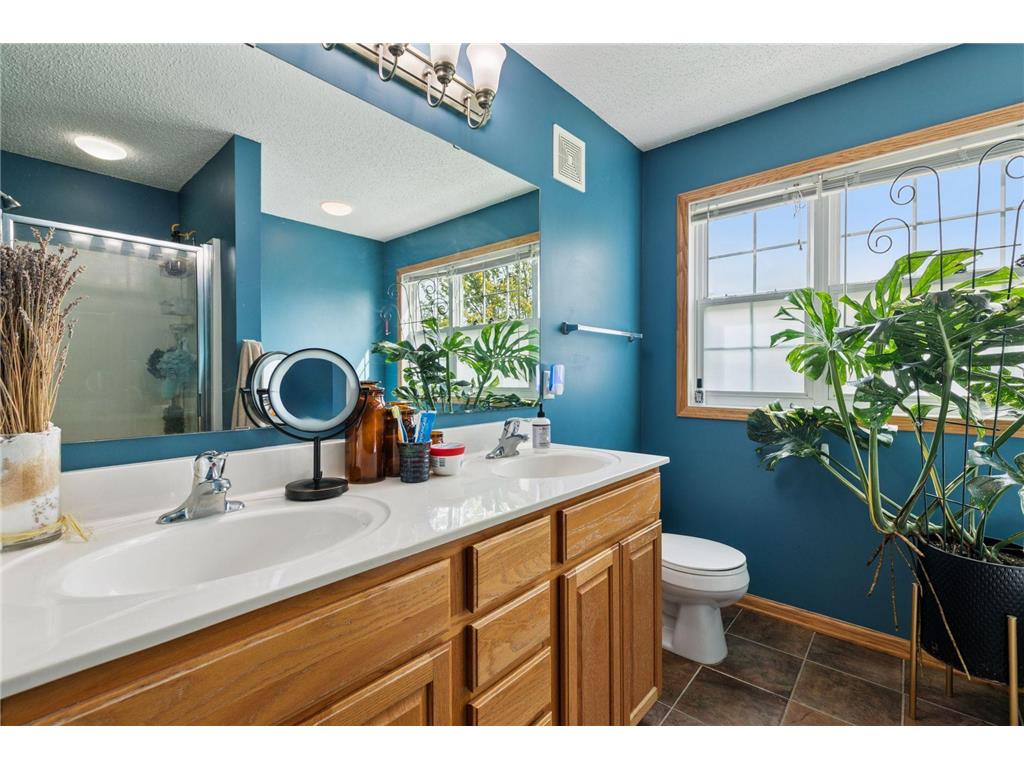 1551 Coneflower Lane Shakopee MN 55379 6801897 image10