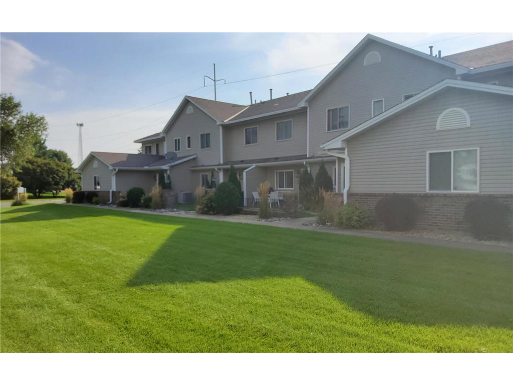 1551 Creek Meadows Drive NW Coon Rapids MN 55433 6591306 image1