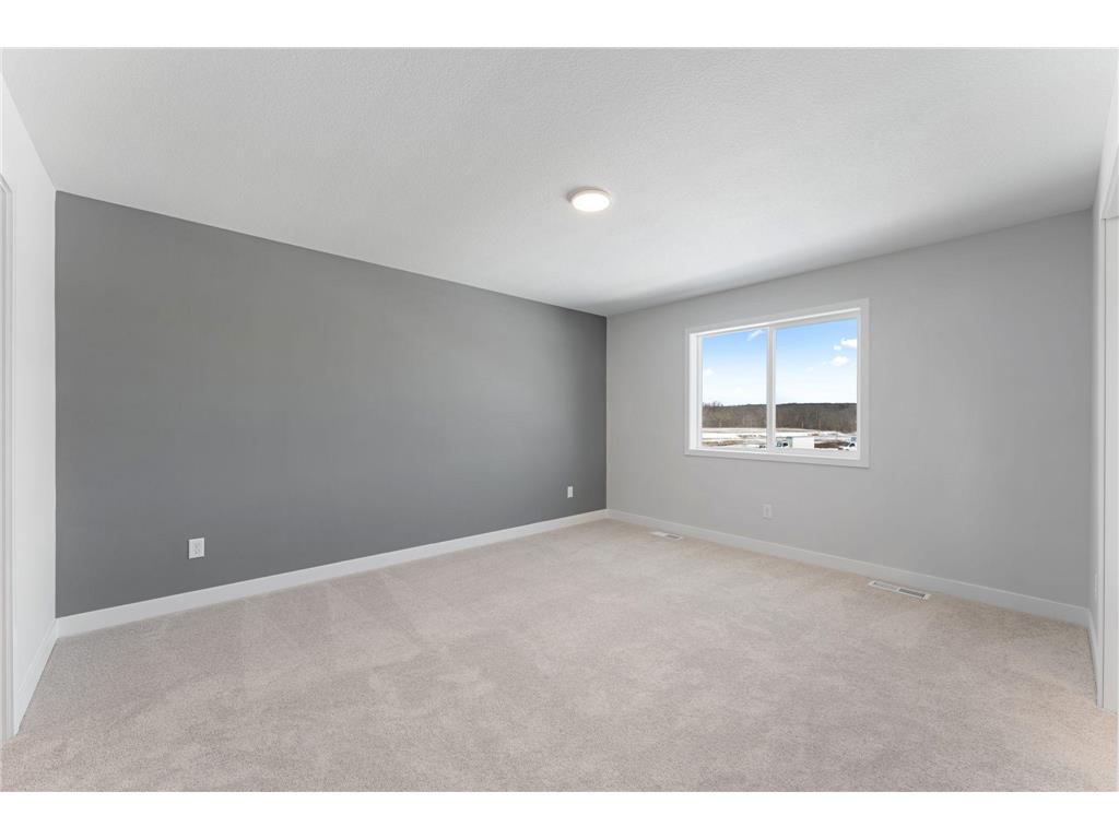 1551 Creekwood Dr New Richmond WI 54017 7065156 image20