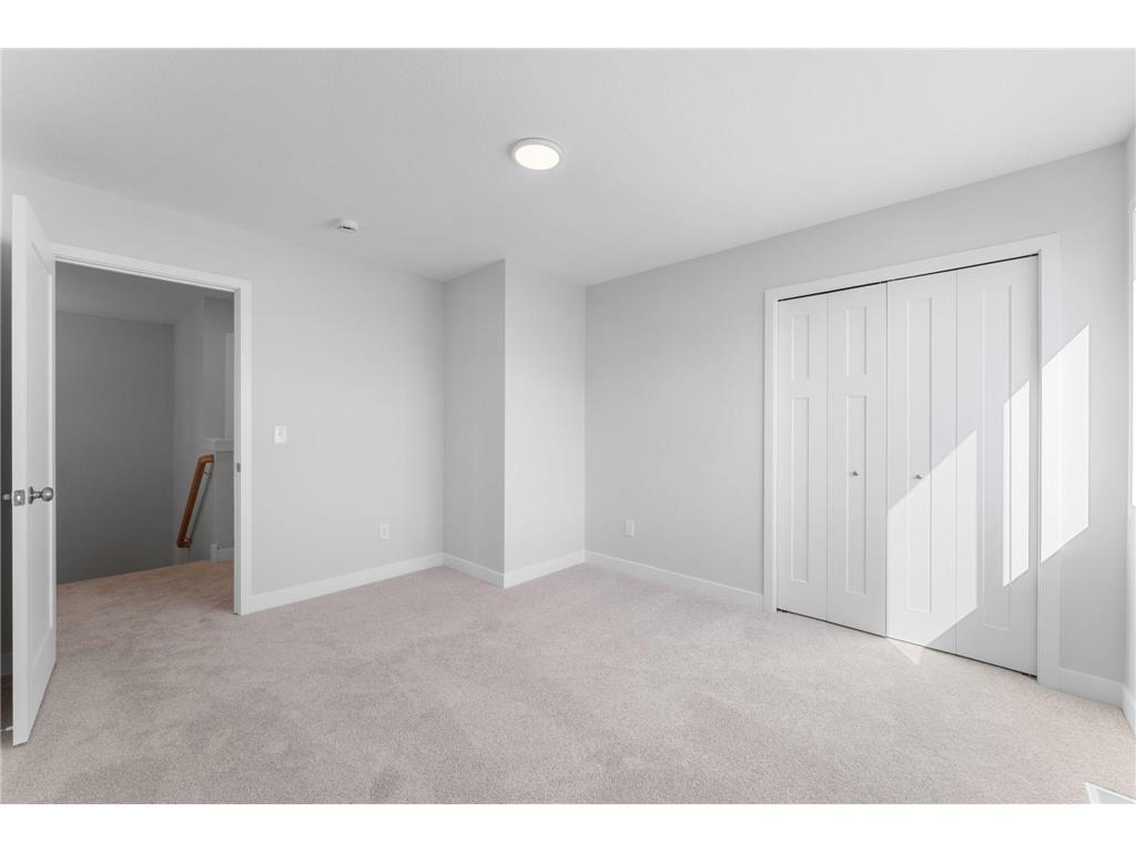 1551 Creekwood Dr New Richmond WI 54017 7065156 image25