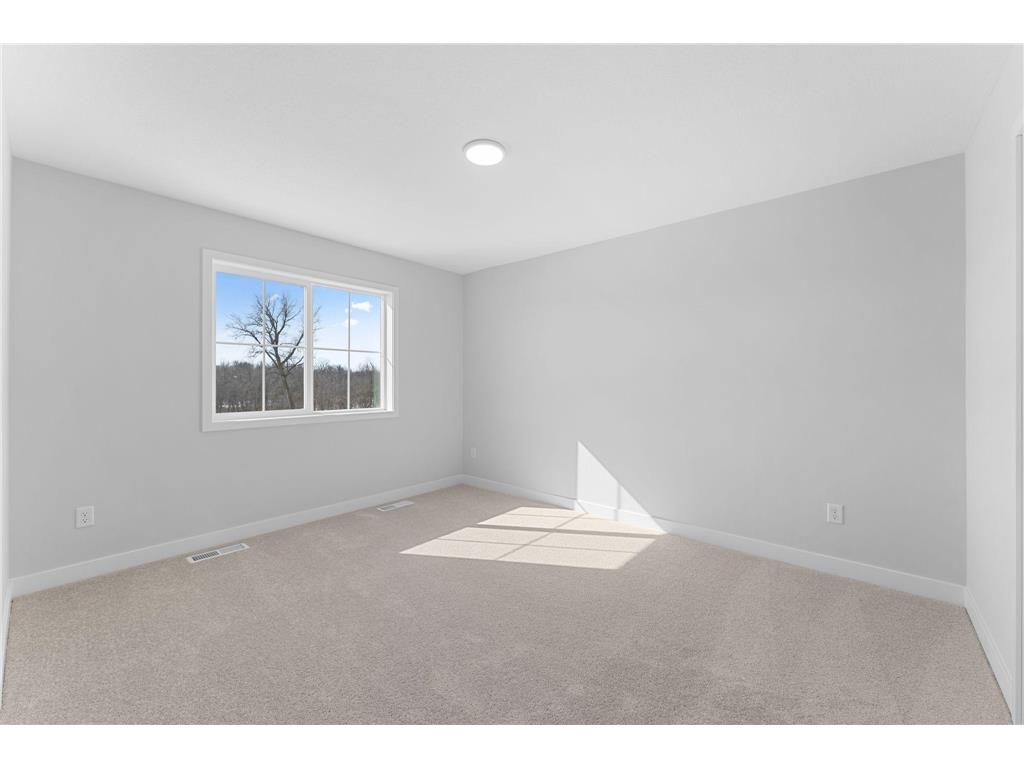 1551 Creekwood Dr New Richmond WI 54017 7065156 image30