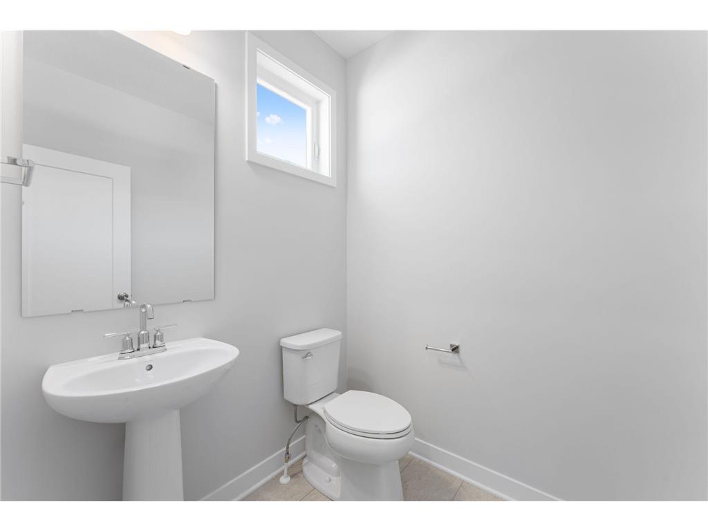 1551 Creekwood Dr New Richmond WI 54017 7065156 image9