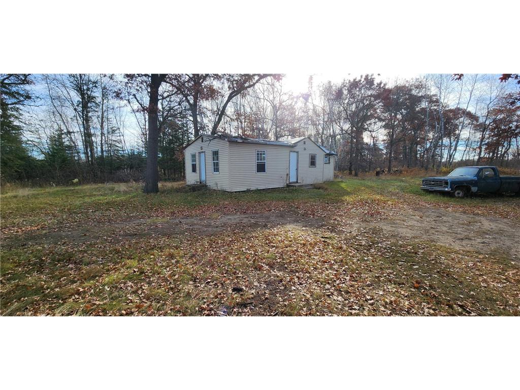 1551 Division Street W Backus MN 56435 6304013 image1
