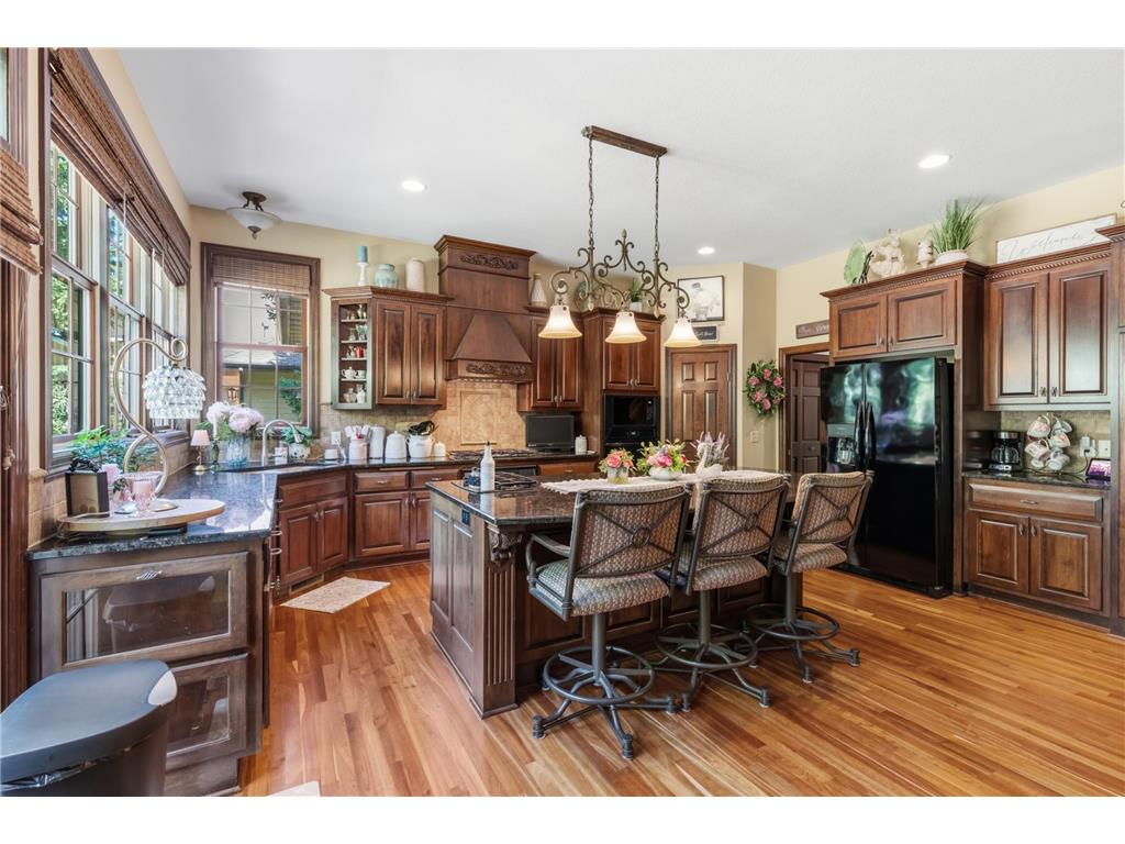1551 Sunnybrook Drive Minnetrista MN 55364 - Dutch 7107727 image12