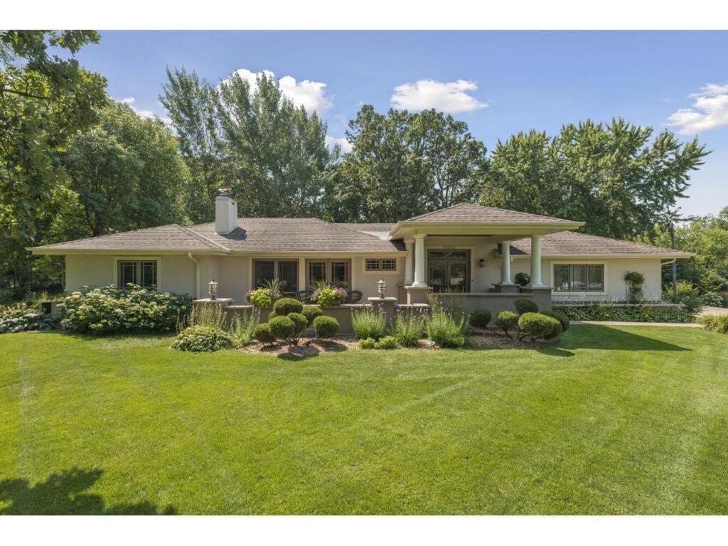 15515 Lake Street Extension Minnetonka MN 55345 6471615 image1